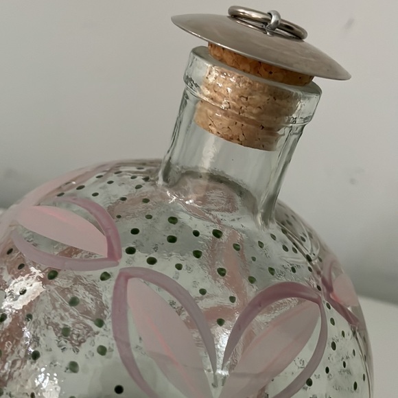 VINTAGE CLEAR GLASS HANDPAINTED DECANTER - Picture 4 of 11